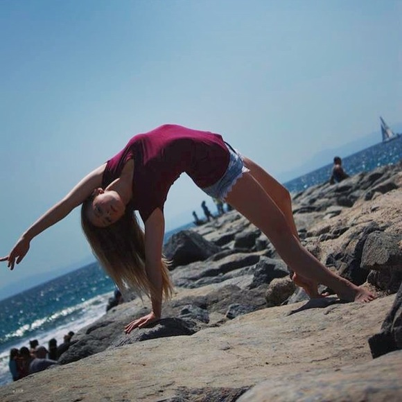 Meet your Posher, Bailey - Picture 2 of 2